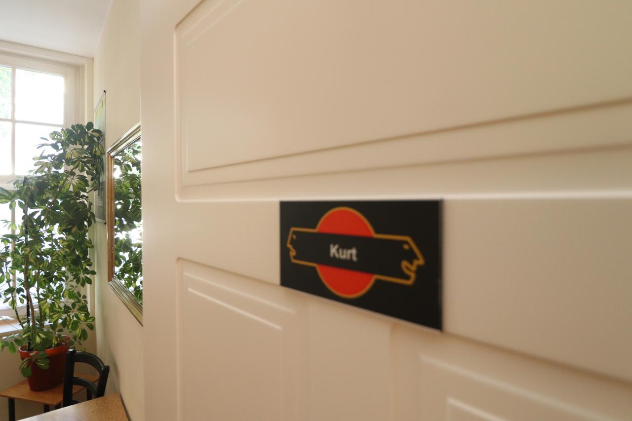 Opera Hostel *